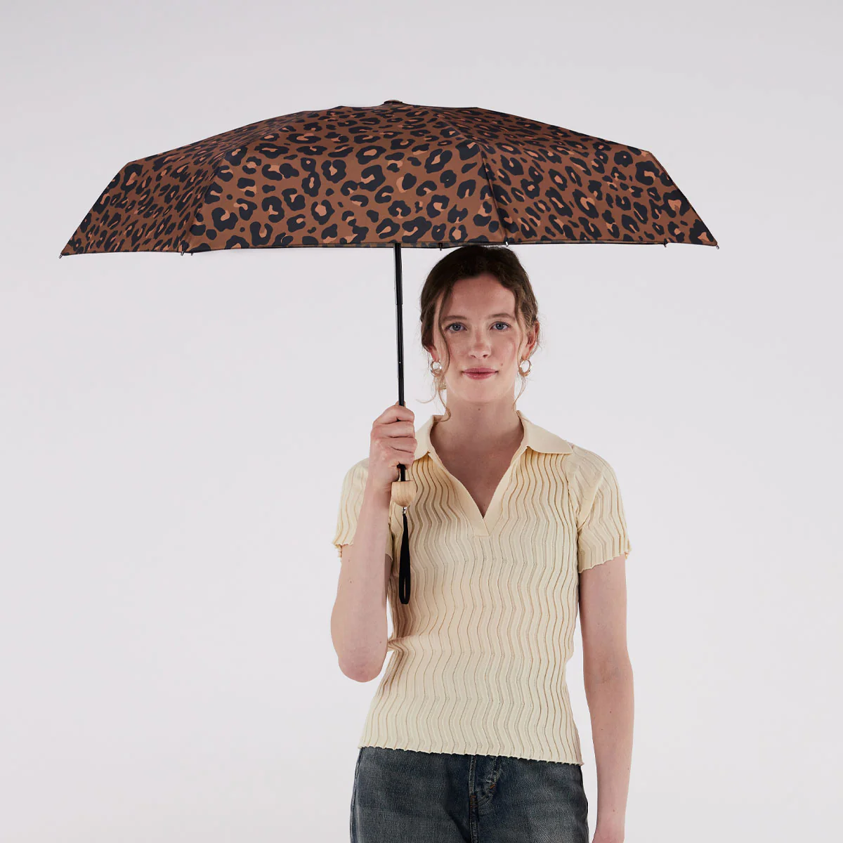 Leopard Ultra Compact Mini Umbrella - Image 2